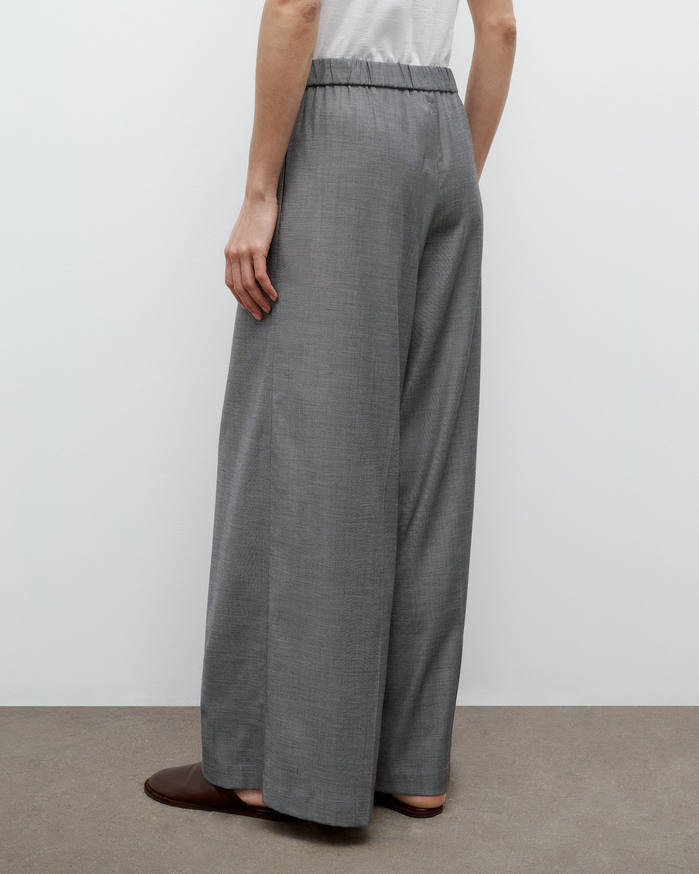 TWP Medium heather grey Eva Pant in Chintzed Wool view 4