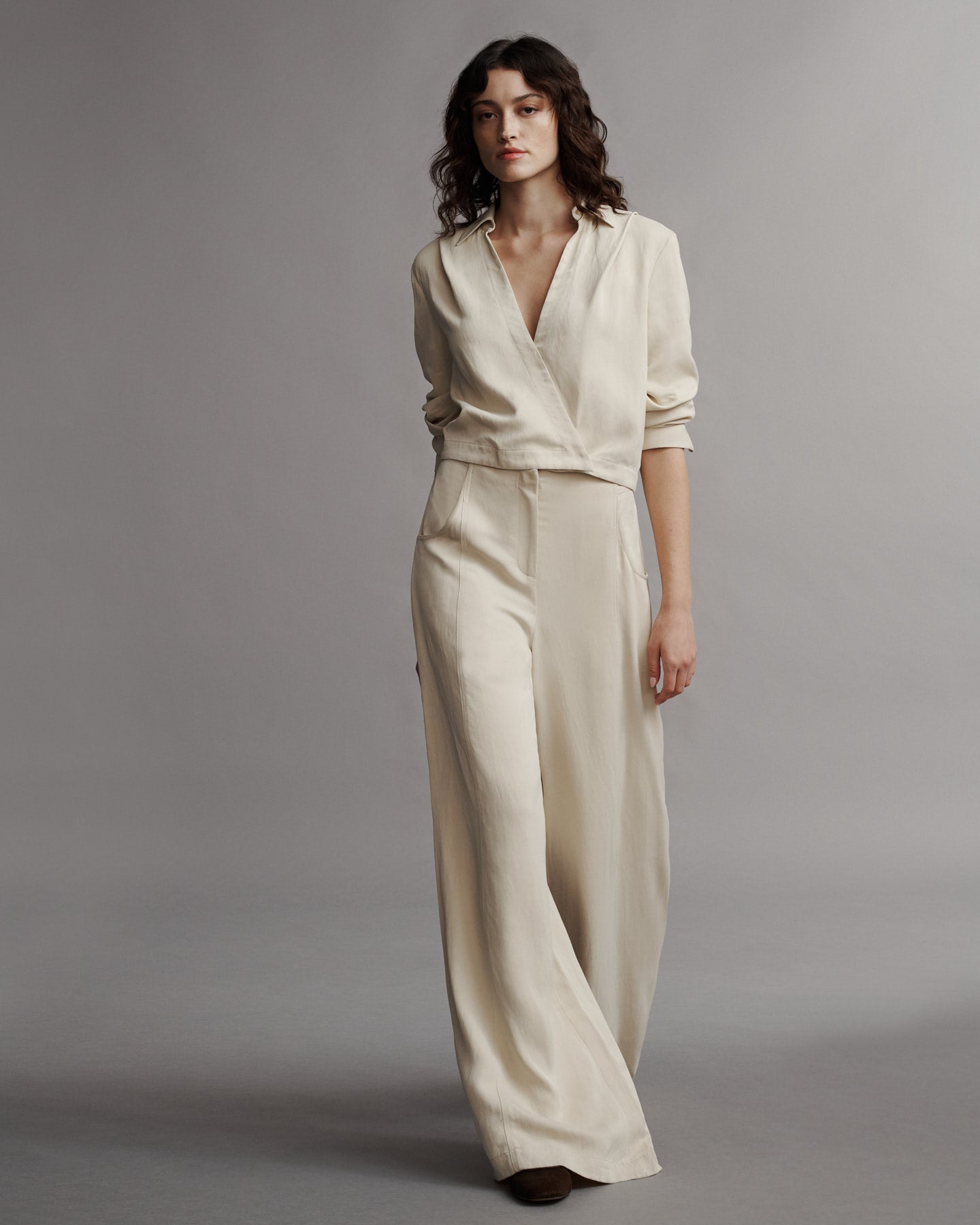 TWP French butter GTGOAN Top in Coated Viscose Linen view 2