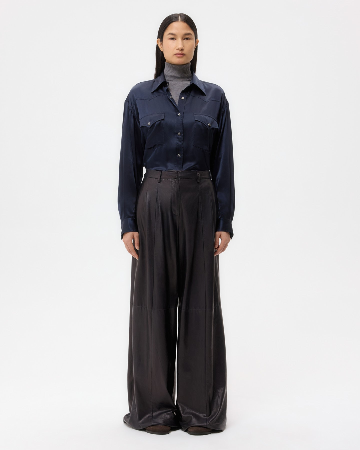 TWP Dark midnight Avery Pant in Leather view 6