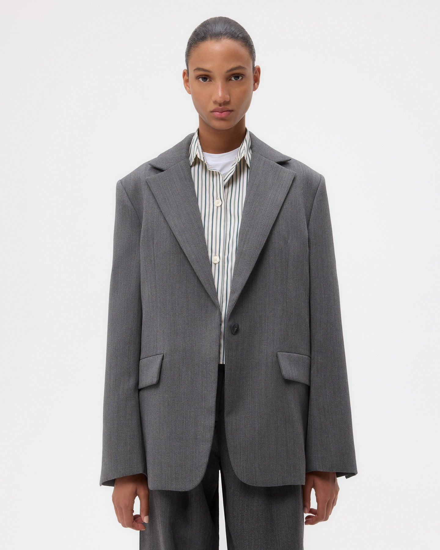 TWP Medium heather grey Jillian Blazer in Structured Wool Suiting view 1