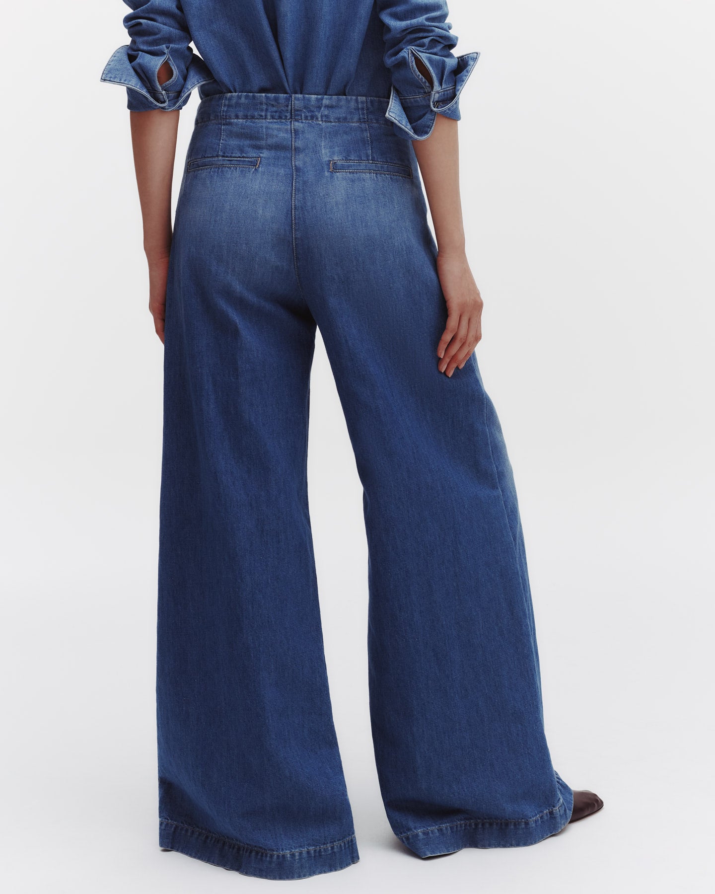 TWP Vintage wash Dancing In The Dark Jean in Linen Cotton Denim view 4