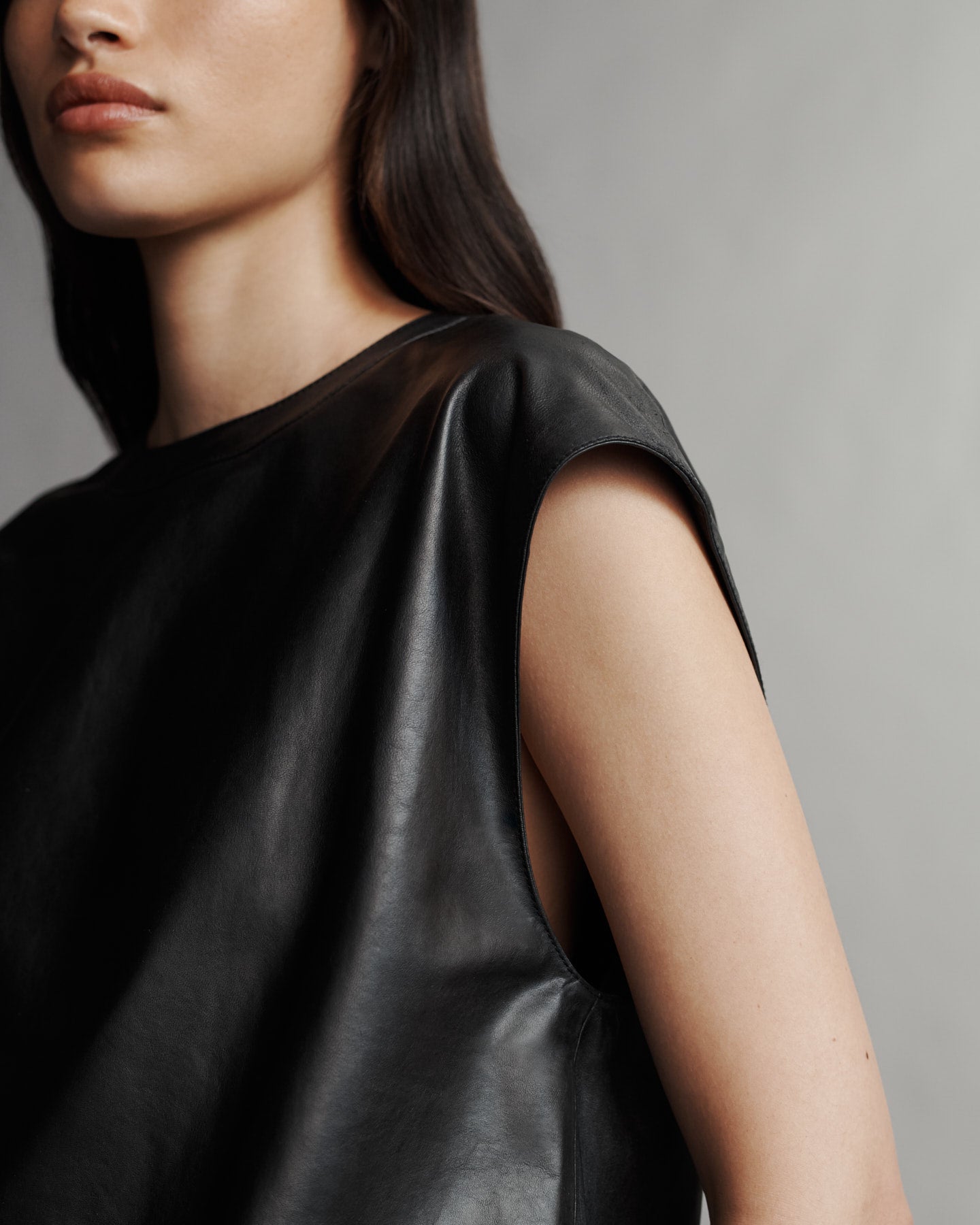 TWP Black Muscle Tee in Paper Leather view 4