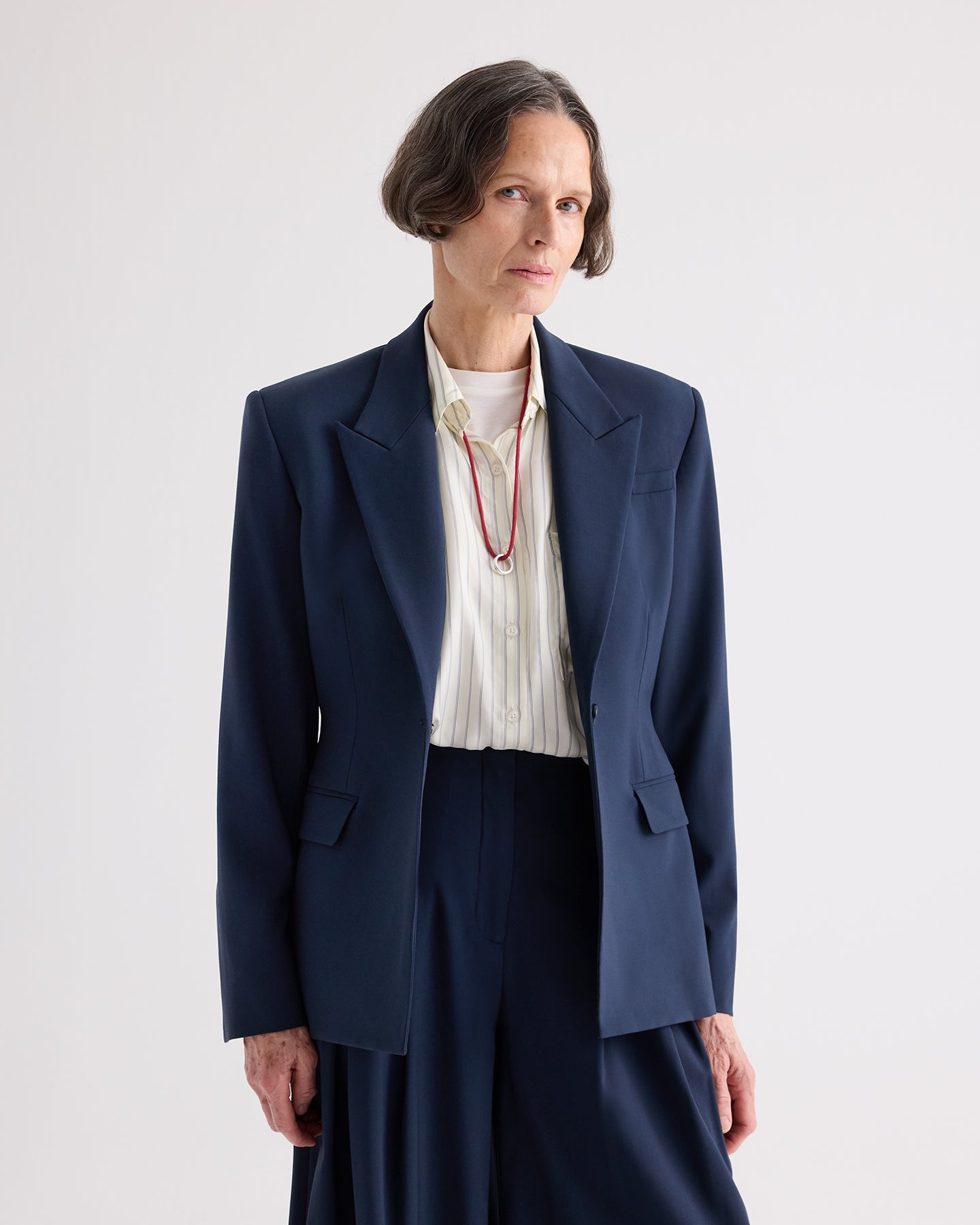 TWP Blueberry Jasper Blazer in Ultrafine Twill Suiting view 2