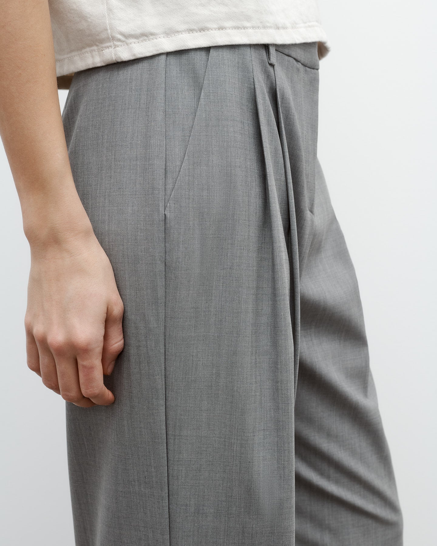 TWP Medium heather grey Sulli Pant in Ultrafine Stretch Suiting view 3
