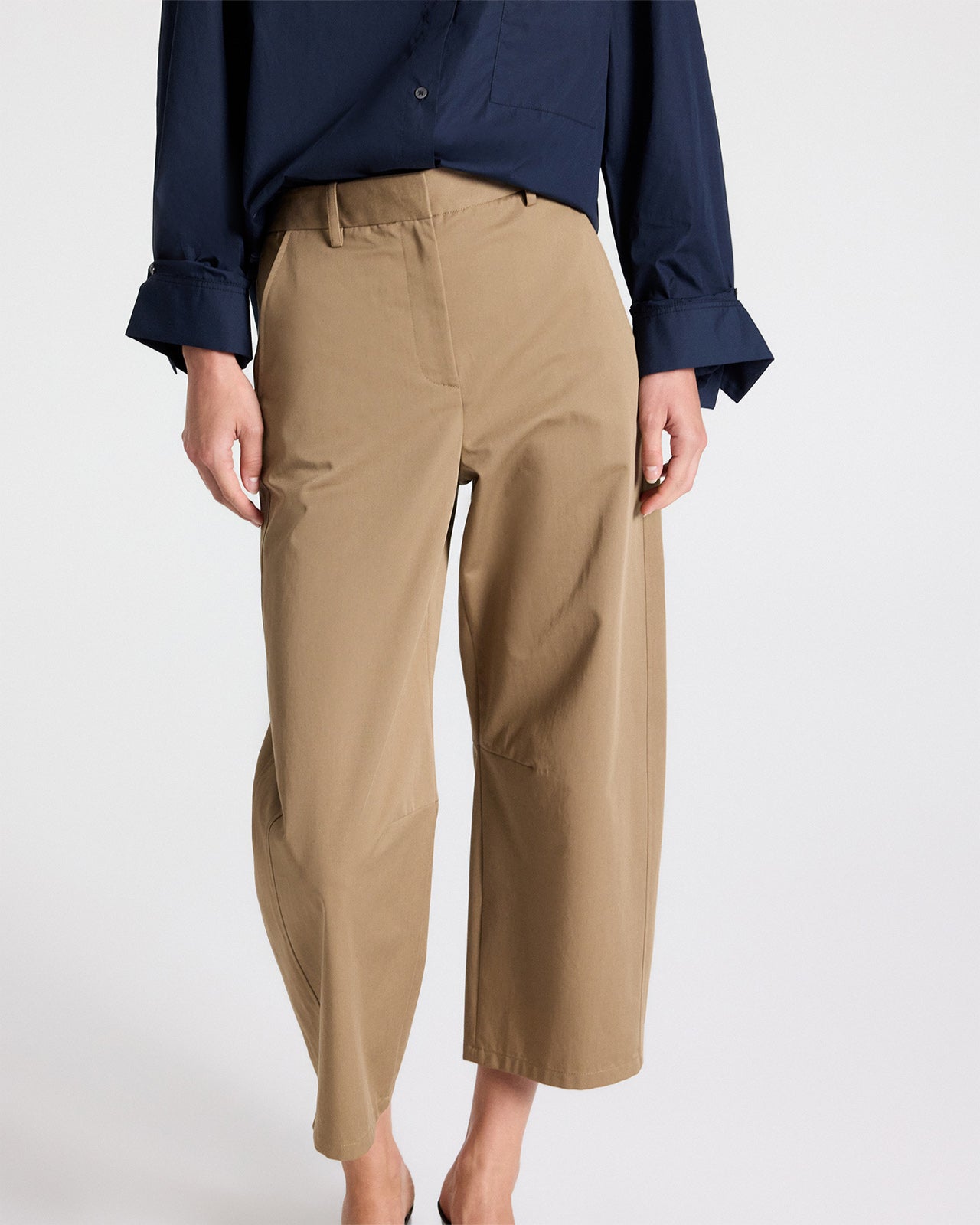 TWP British khaki Slouchy BF Trouser in Trench Chino Twill view 3