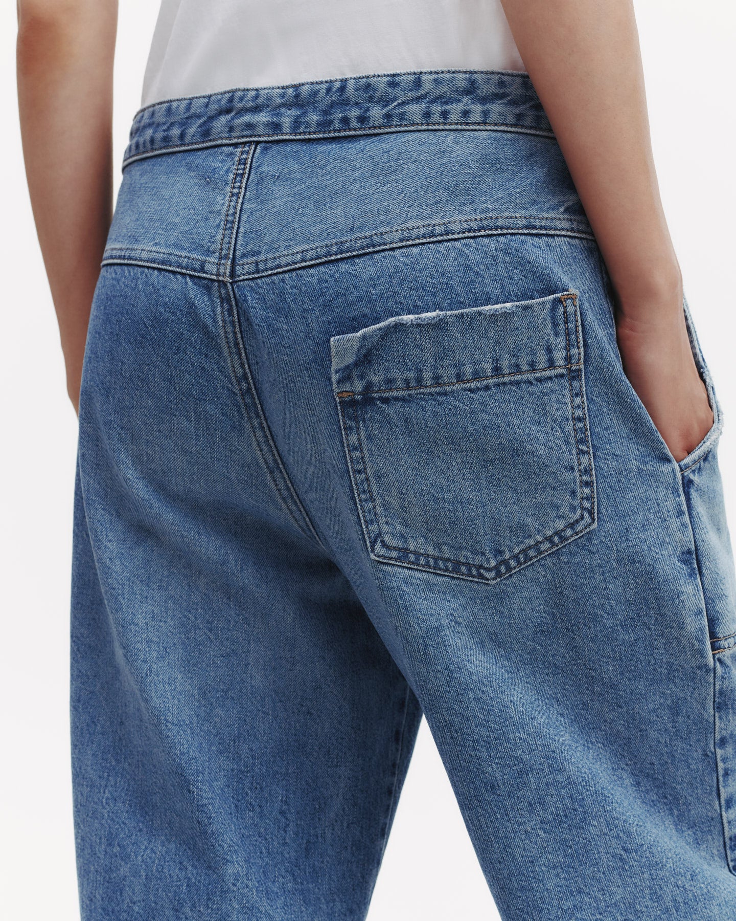 TWP Vintage wash Jetties Beach Jean in Vintage Wash Denim view 5
