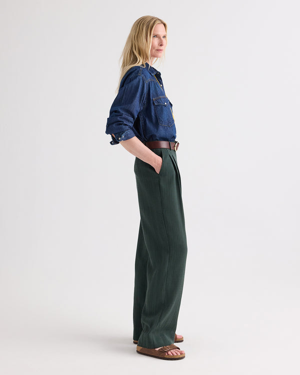 TWP Dark stone OG Supersized Ranchers Shirt in Denim Shirting view 4