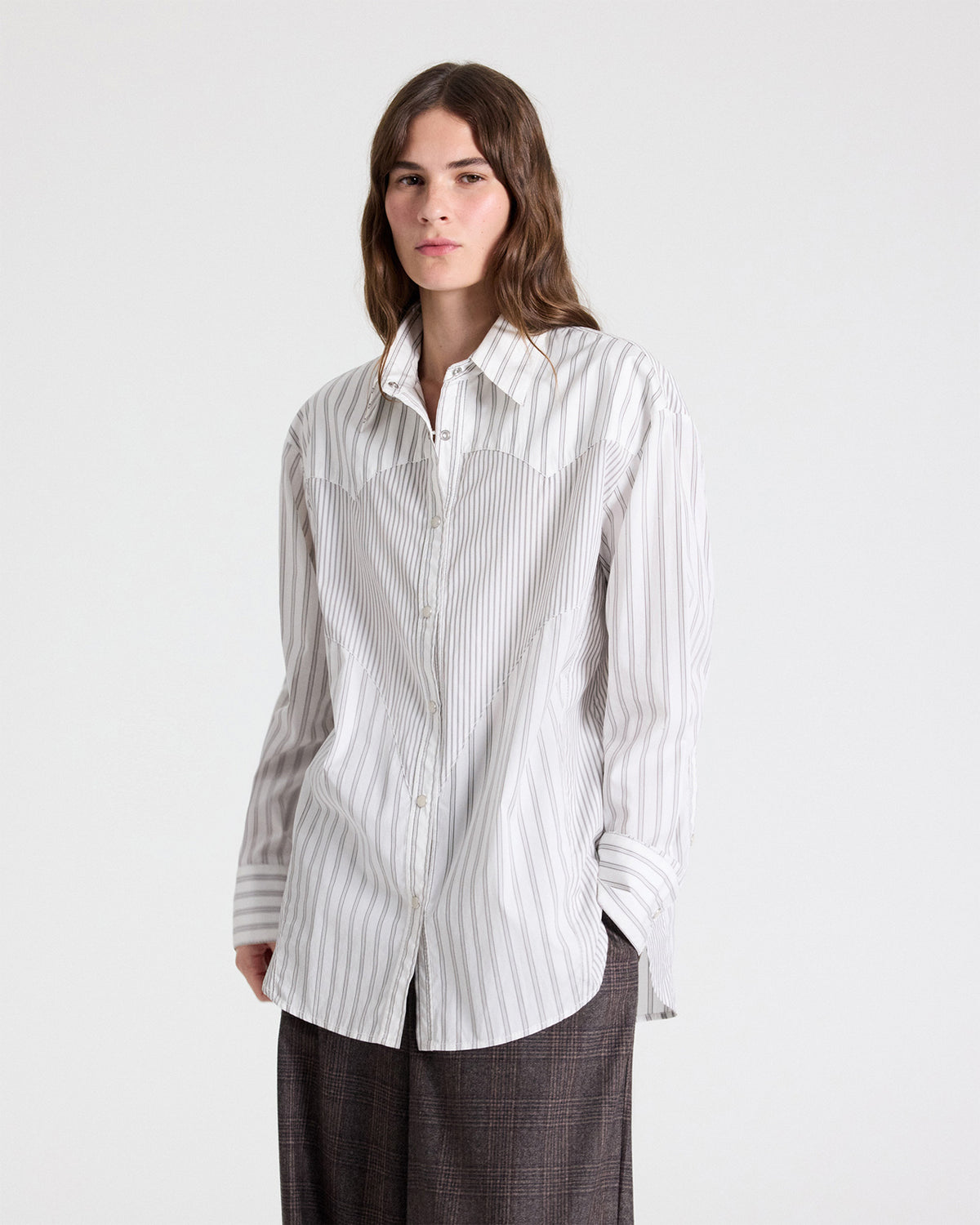 TWP White / turkish coffee Austin Shirt in Cotton Stripes view 2