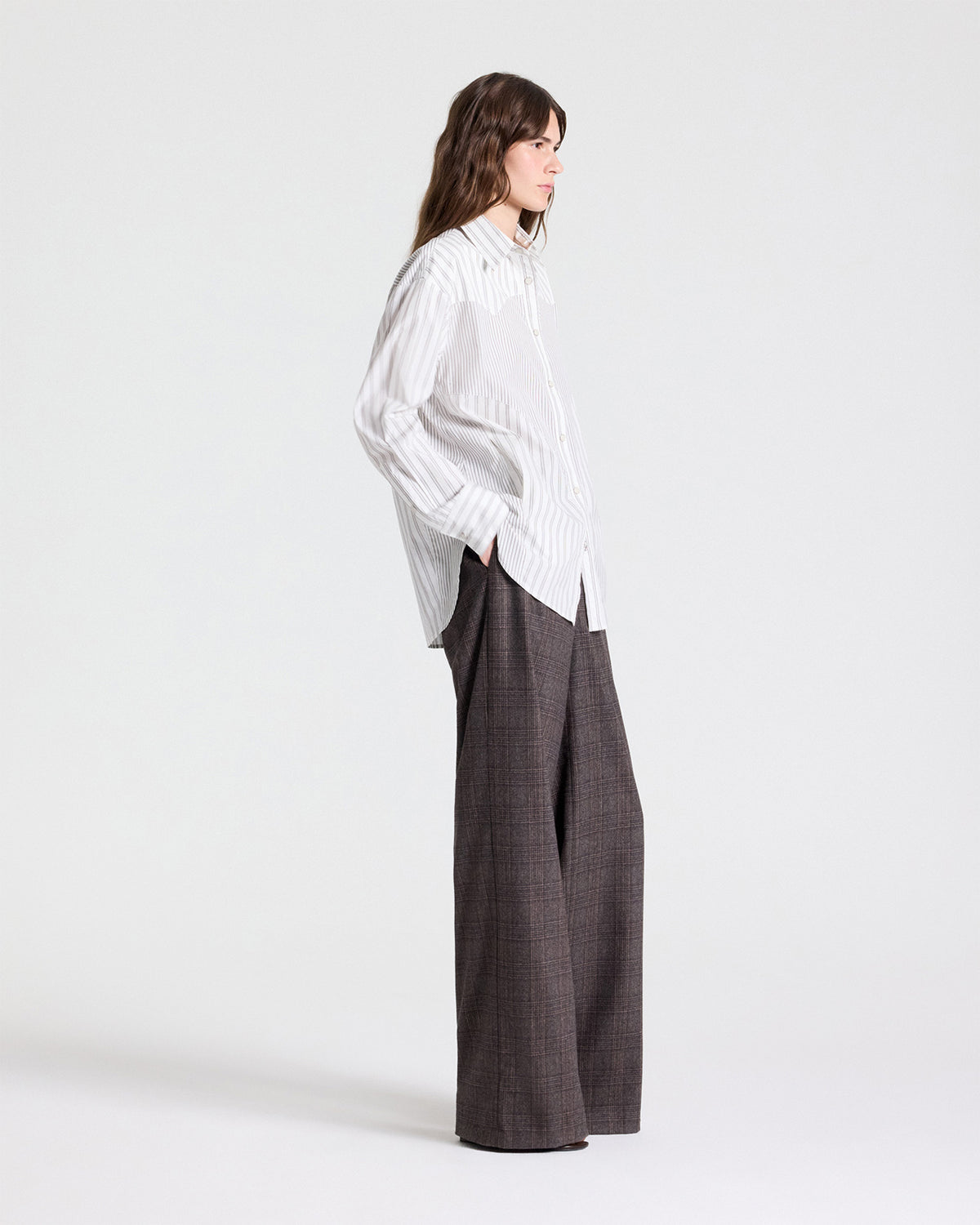 TWP White / turkish coffee Austin Shirt in Cotton Stripes view 4