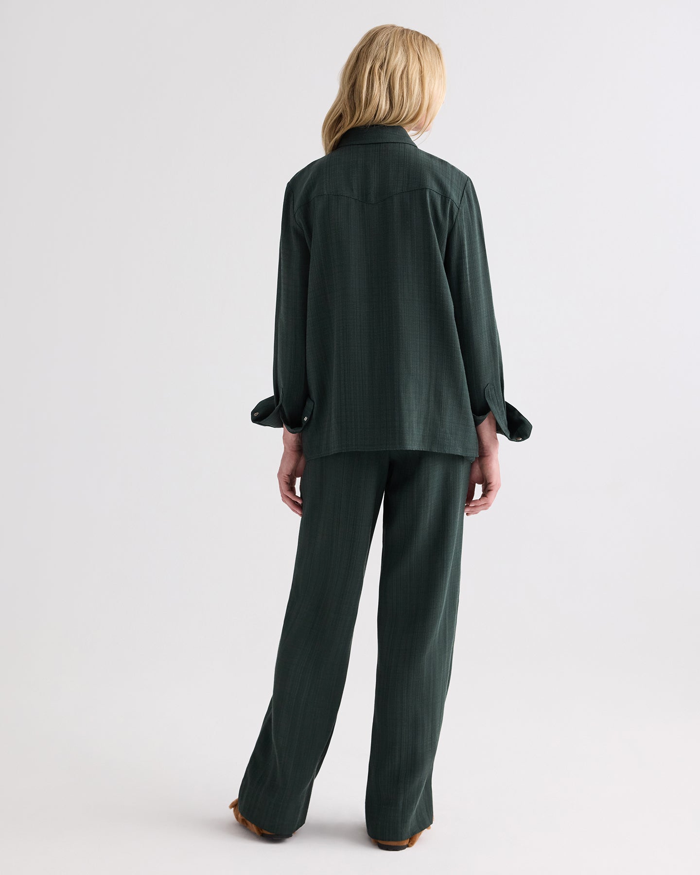 TWP Darkest spruce Lone Rider Shirt in Malfile Viscose view 4