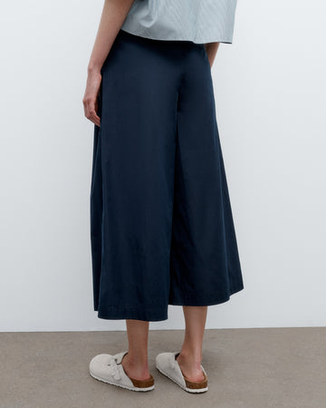 TWP Midnight Cropped Didi Pant in Vintage Washed Poplin view 5