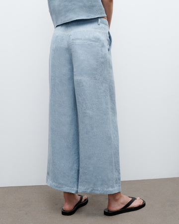 TWP Light indigo Cropped Howard in Lightweight Washed Hemp Denim view 5