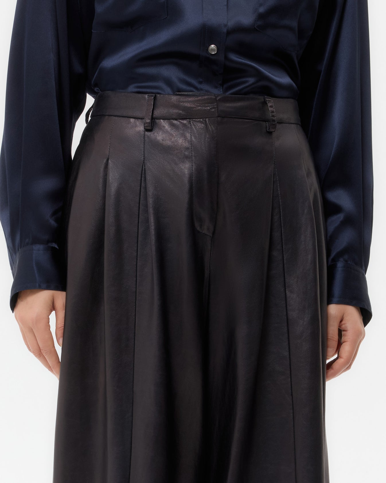 TWP Dark midnight Avery Pant in Leather view 3