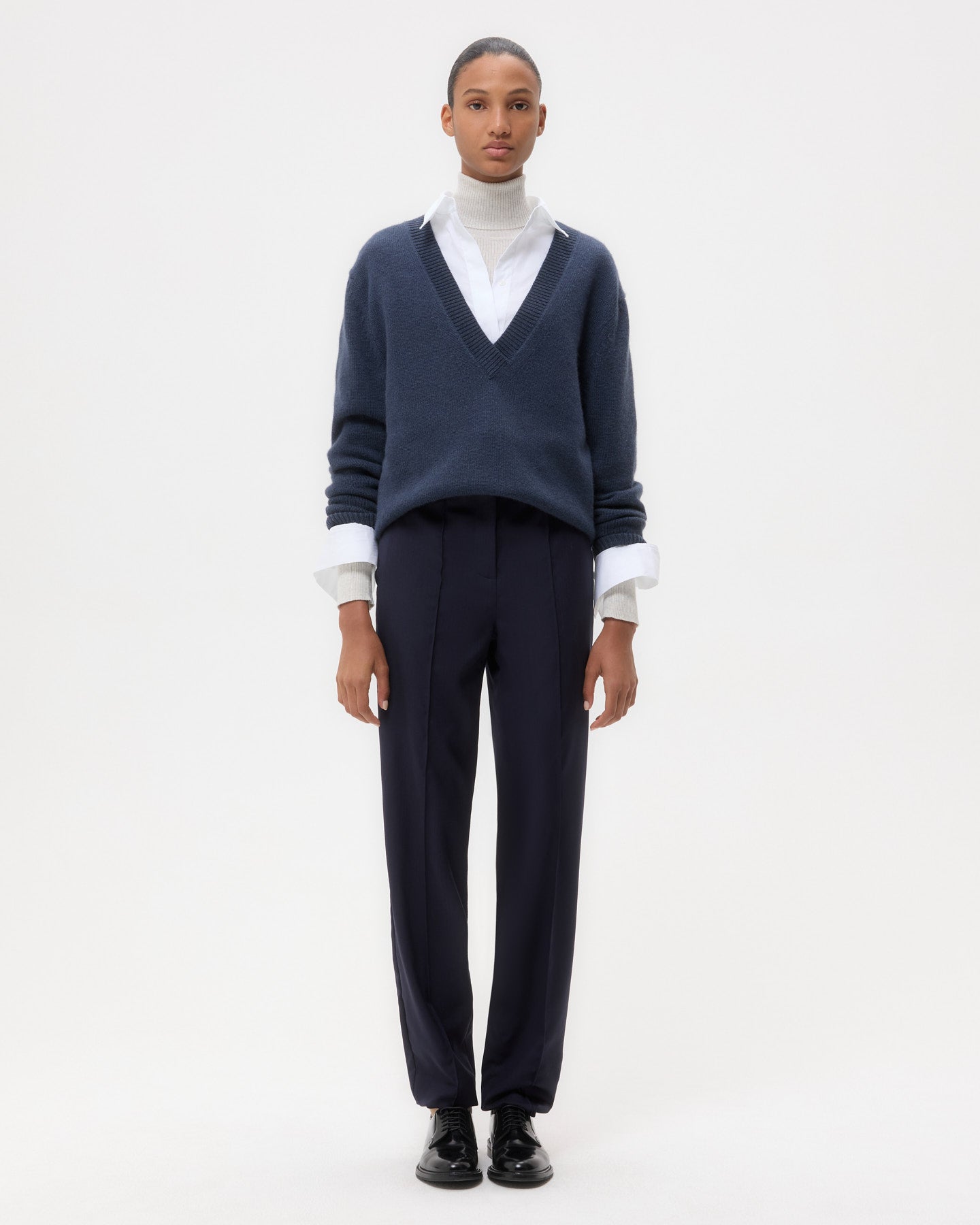 EVERYDAY I LIKE. Basic V ニット Lace Trim V-Neck Relaxed Everyday Sweater