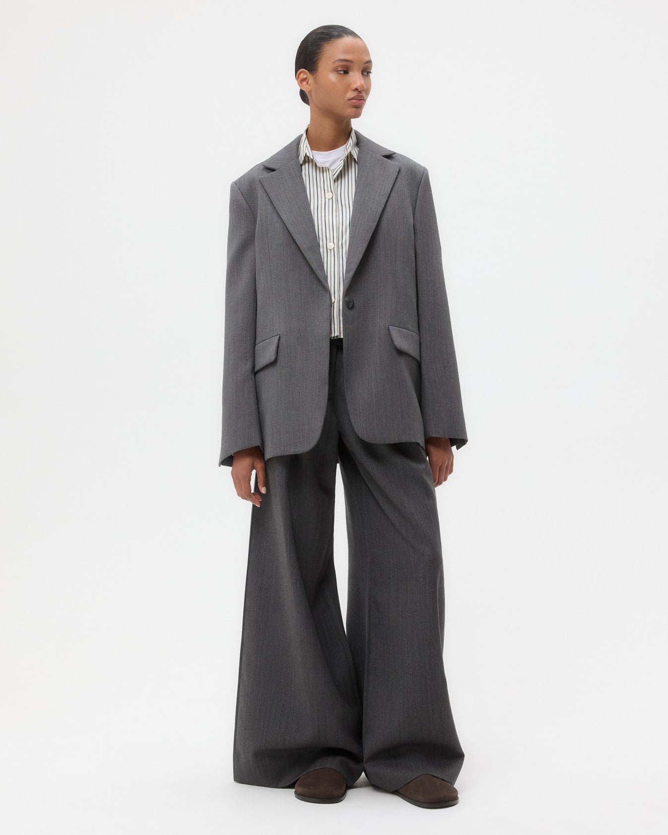 TWP Medium heather grey Jillian Blazer in Structured Wool Suiting view 6