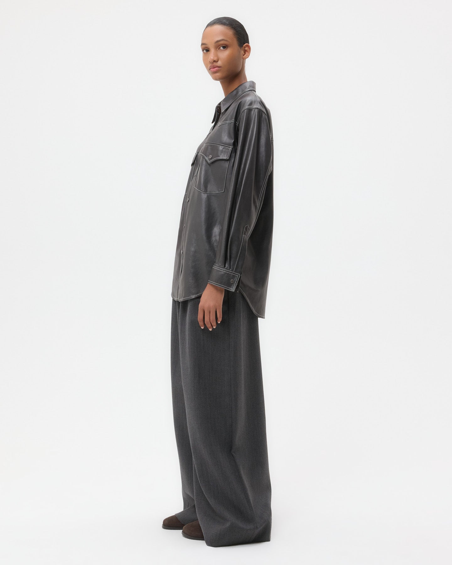 TWP Urban chic Dutton Shirt in Paper Leather view 5