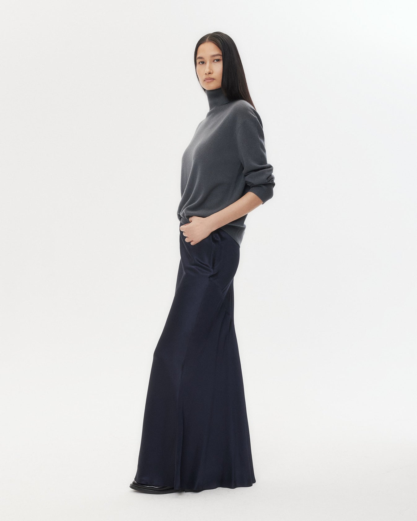 TWP Flat charcoal Easy T Neck Sweater in Cashmere view 3