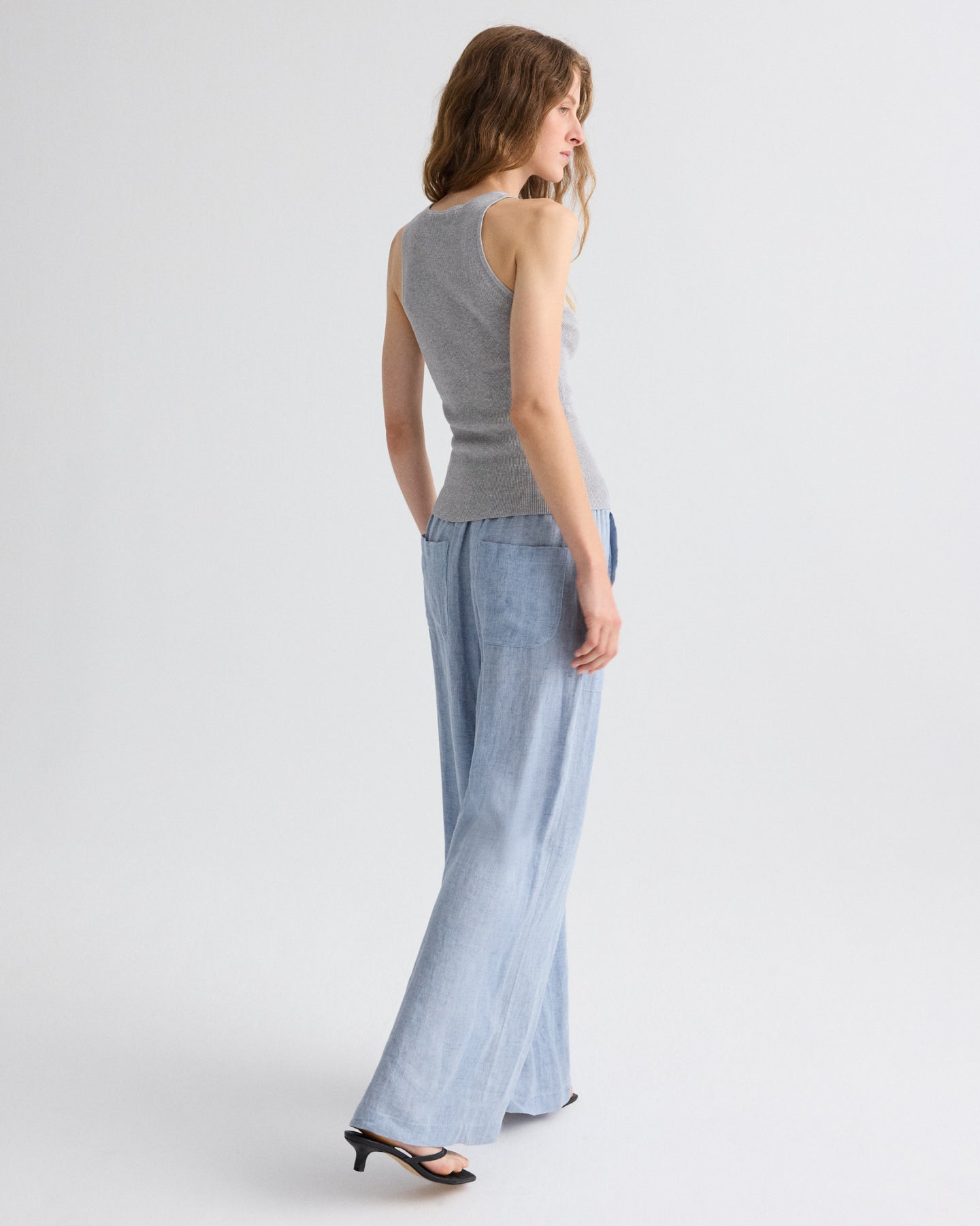 TWP Light heather grey Harbor Tank in Cotton Silk view 5