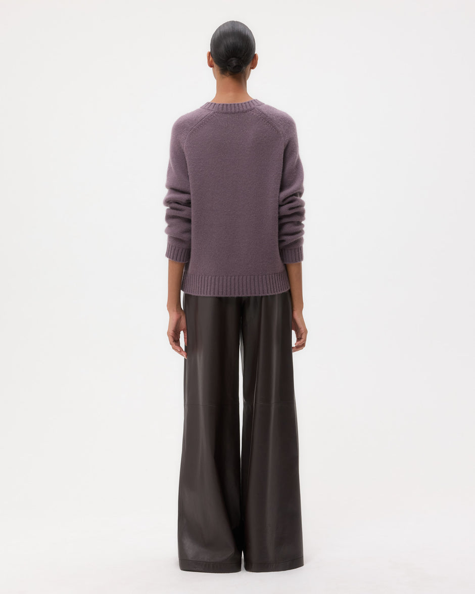 TWP Smoked lavender New Jill Crewneck in Cashmere view 5