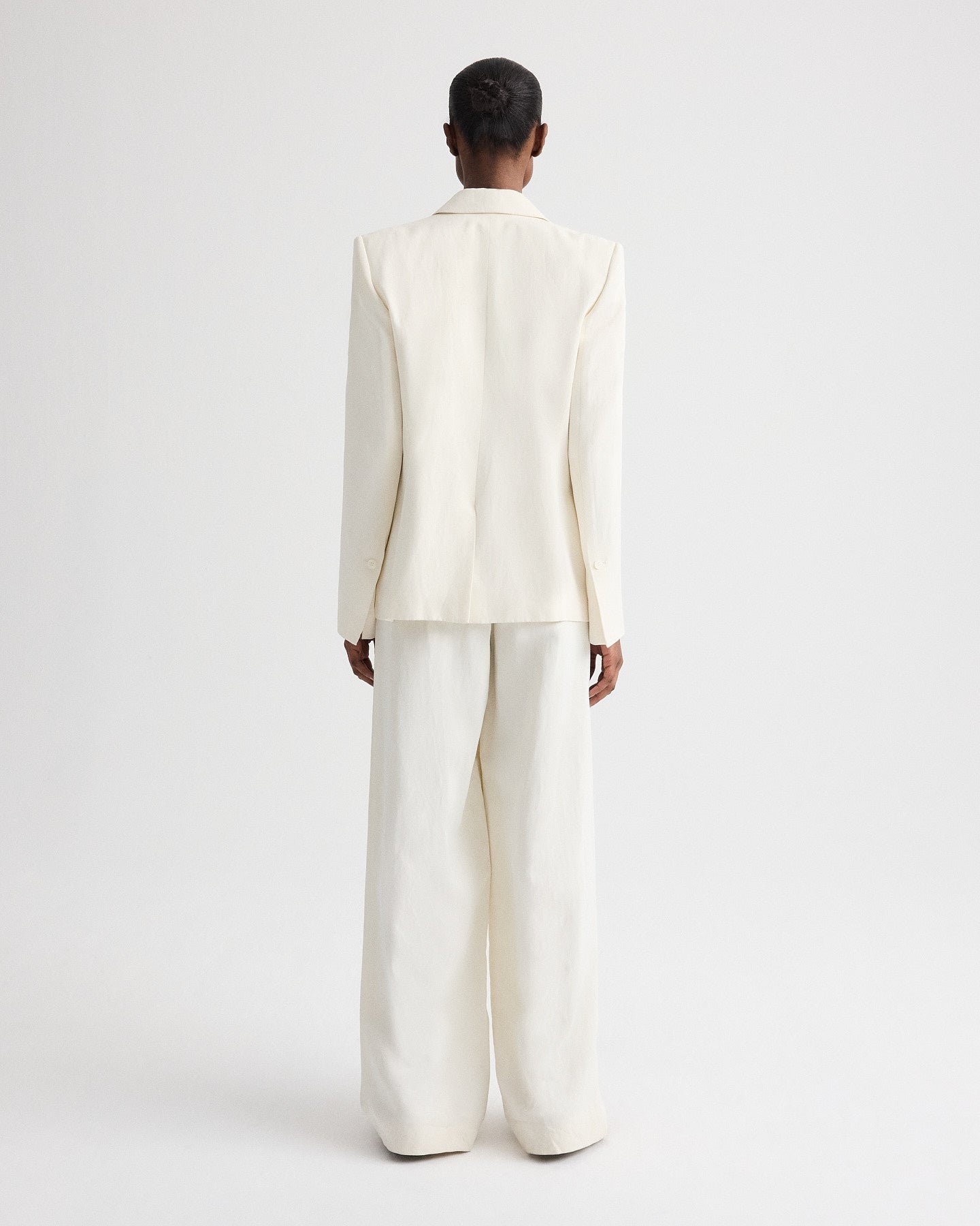 TWP Bone Her Fit Blazer in Coated Viscose Linen view 5