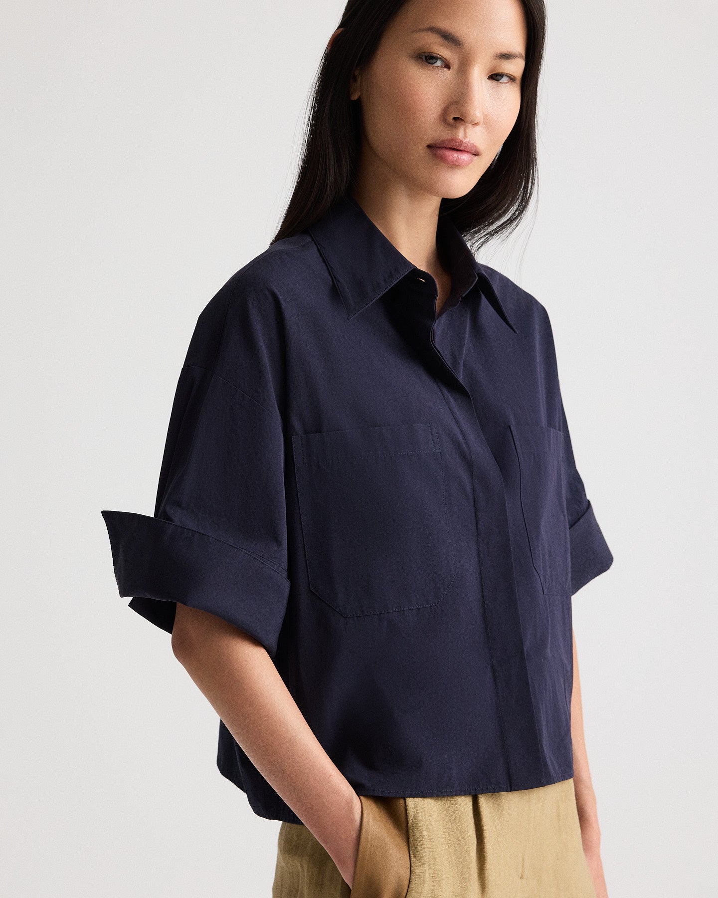 トップス miharu Midnight My Newest Mistake Shirt in Cotton Shirting | TWP