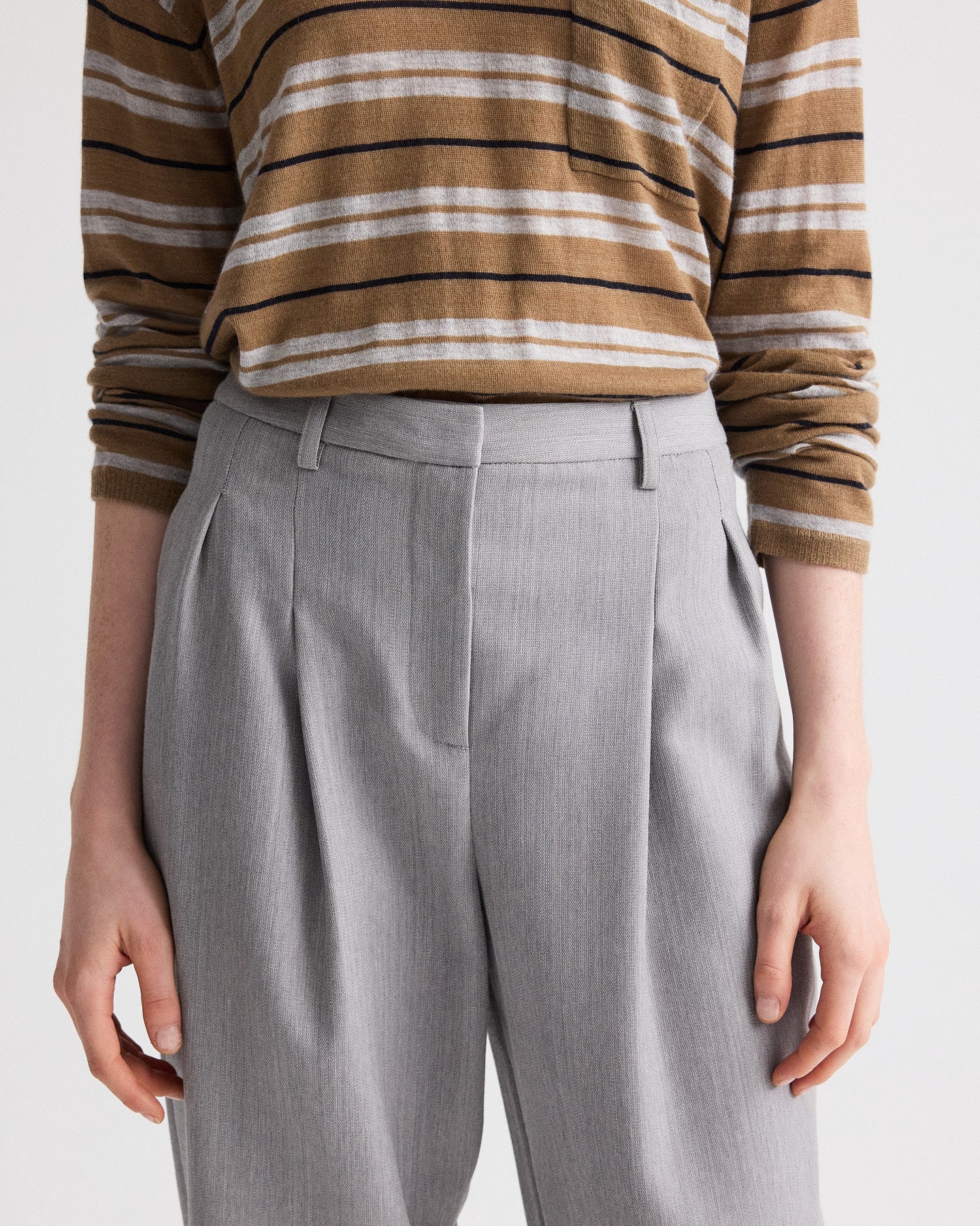 TWP Light heather grey Fulton St. Pant in Yarn Dyed Compact view 3