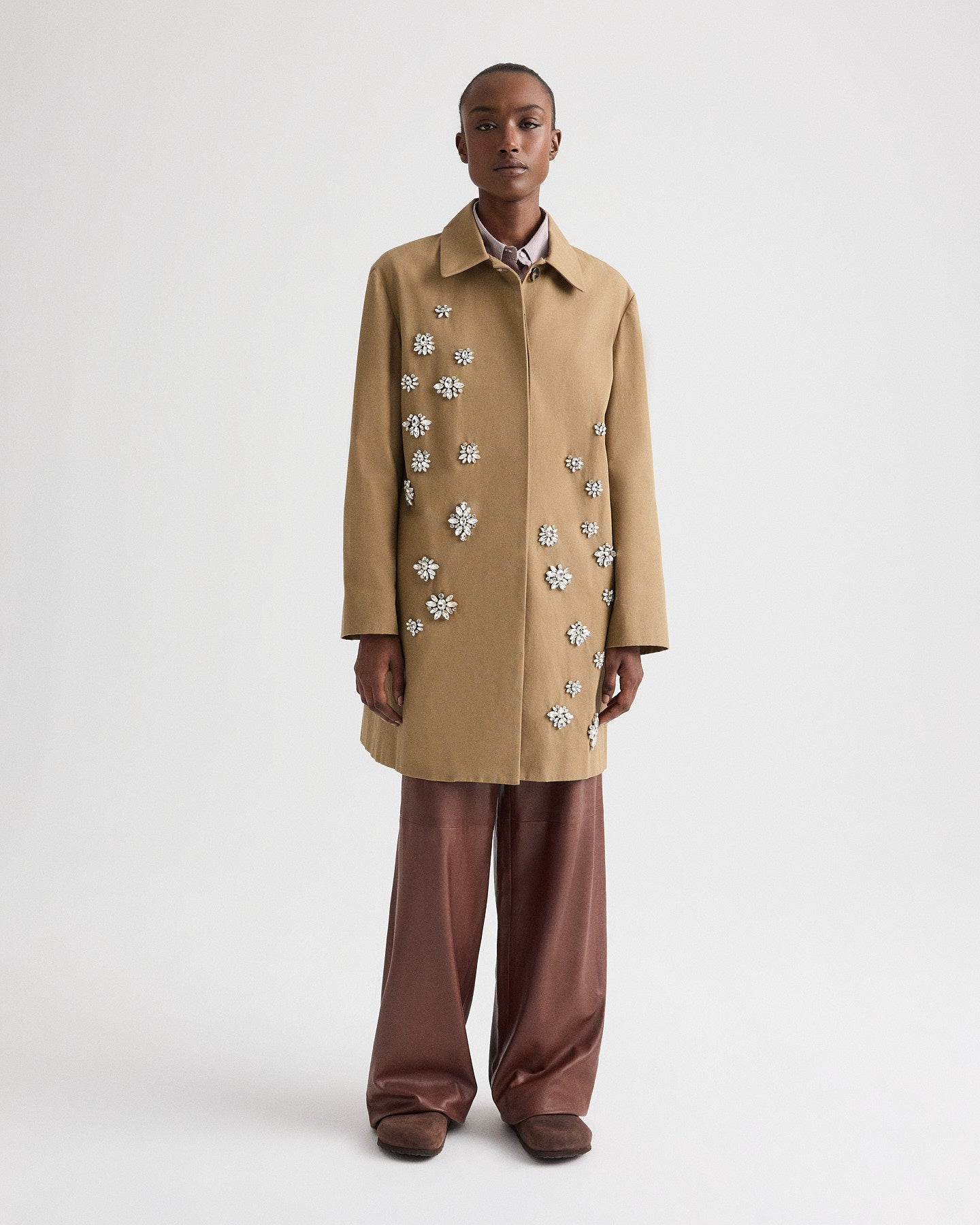 TWP British khaki Edinburgh Coat with Crystals in Water-Repellent Cotton Canvas view 4