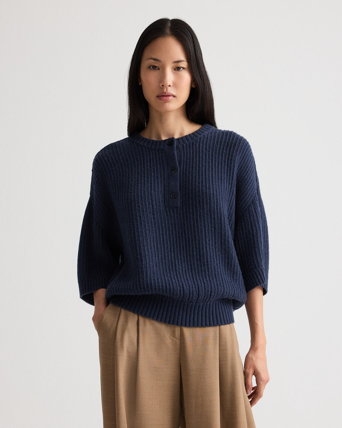 Night sky Short Sleeve Henley in Italian Cashmere | TWP